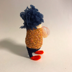 blue mop haired amigurumi from maallong (mlg0057) 第5張的照片