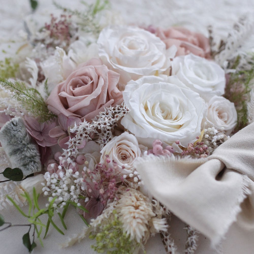 両親ご贈答用にも》ブーケinフレーム／プリザーブドフラワー