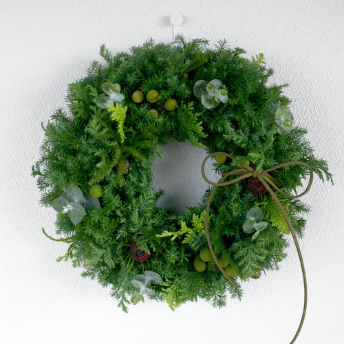 サイズは4種類！さわやかに香る針葉樹の生花リース☆クリスマスに