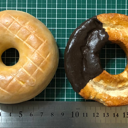 粘土でできた食品サンプル ｰドーナツ― ※オーダーメイドご依頼ページ 