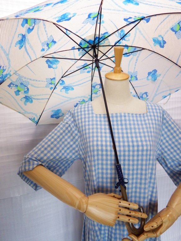 浴衣から生まれた日傘　お祭り夜店の青い花 2枚目の画像