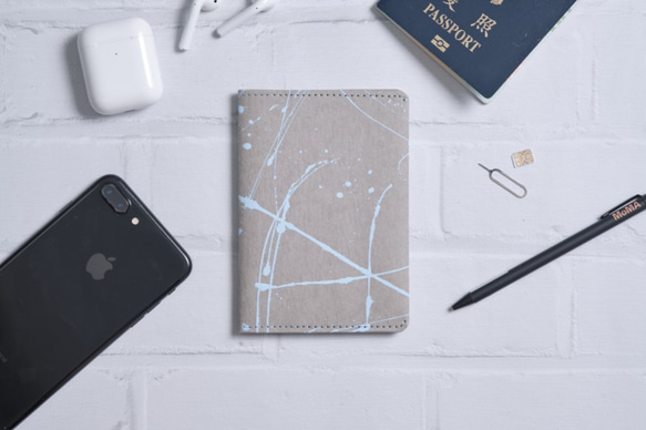 【紙製】スプラッシュ|インクシリーズ|シンプルなパスポートカバー 2枚目の画像