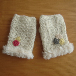 ハンドウォーマー毛糸の指なし手袋・かわいい・寒さ予防・おしゃれ・1点物 1枚目の画像
