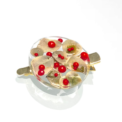 赤い実とユーカリのクリアヘアクリップ ゴールド／シルバー 3枚目の画像