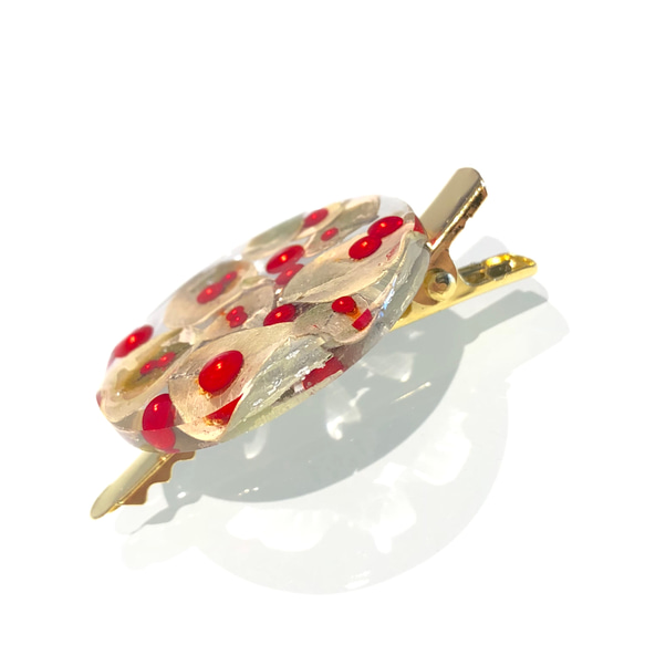 赤い実とユーカリのクリアヘアクリップ ゴールド／シルバー 5枚目の画像