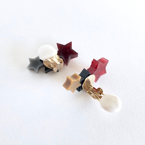 スワロフスキー　ピアス　イヤーカフ　新品未使用　イヤークリップ　片耳 ステンレス イヤーカフ シルバー 星 スター イヤーカフ 片耳用