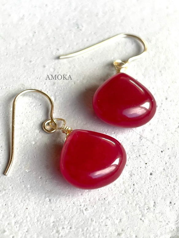 【14kgf】 Candy red jade ピアス 2枚目の画像