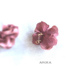mini rose ピアス/イヤリング 3枚目の画像