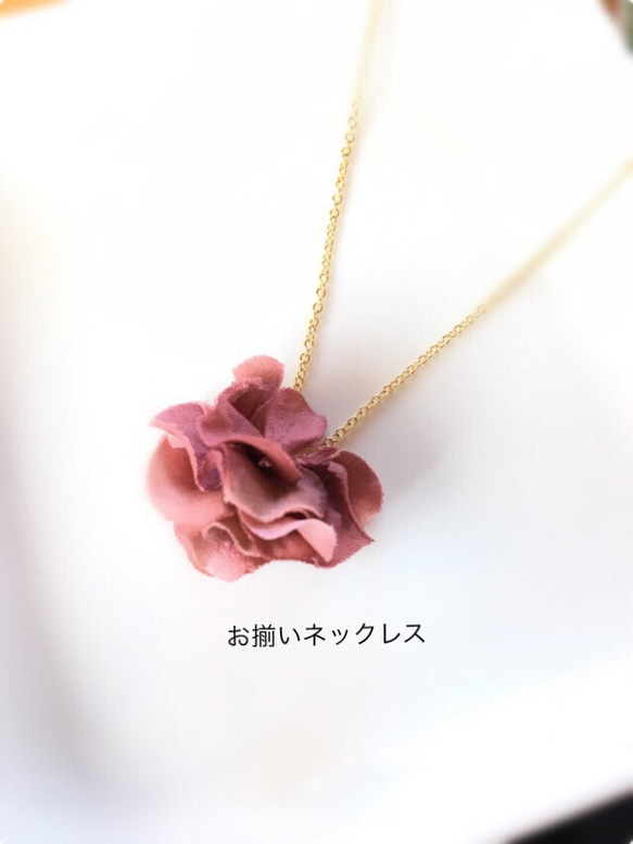 mini rose ピアス/イヤリング 4枚目の画像