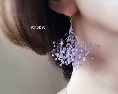 ラベンダー かすみ草 ドライフラワーピアス/イヤリング