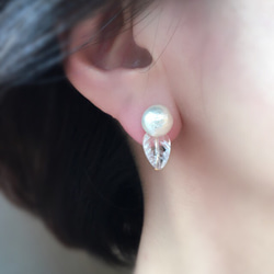 2way水晶葉子和棉質珍珠耳環 第5張的照片