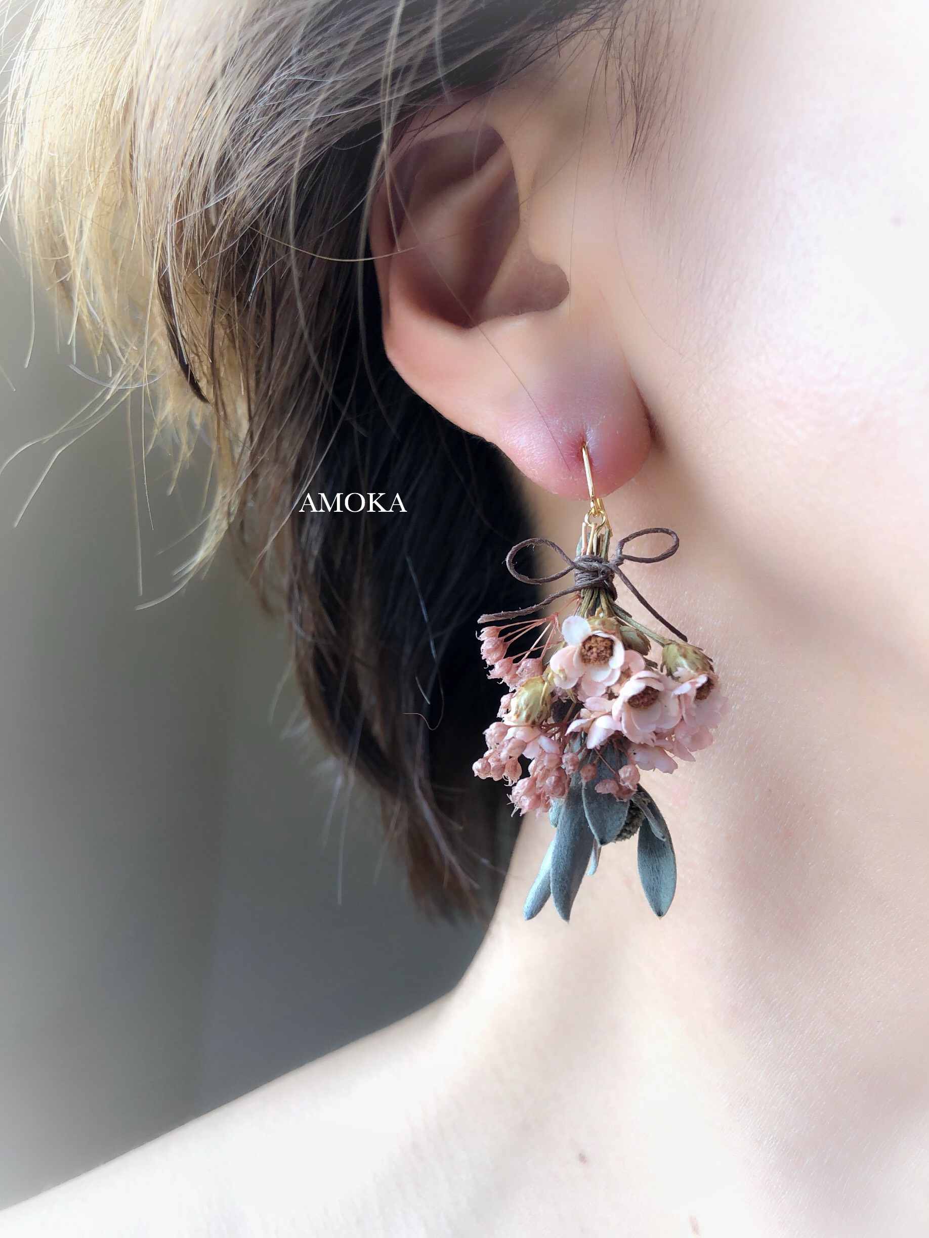 swag ローズクレール SAデイジーとかすみ草ドライフラワーピアス