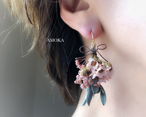 あきさん専用♡かすみ草とお花 ピアス イヤリング 楽天市場】ピアス かすみ草 お花 フラワー 大ぶり パール チタン