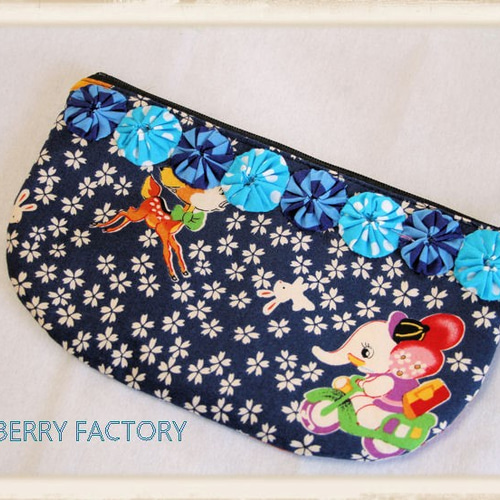 キヨ•レトルト　フーディーとポーチ(グレー)/サコッシュ(紫)のセット ポーチ 小物入れ ブランド レディース レガートラルゴ Legato