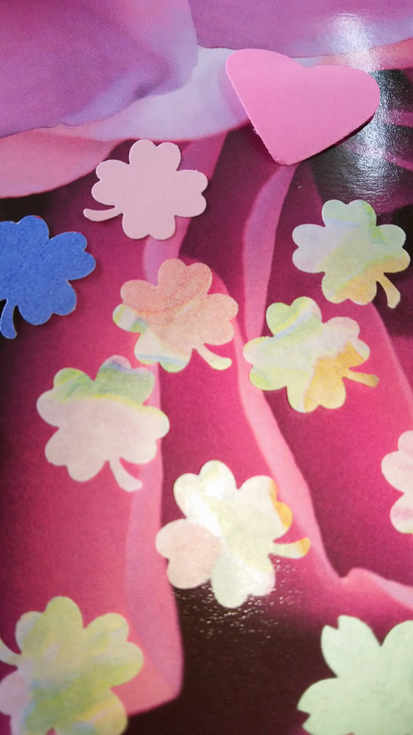 桜ひらり（♡＋四つ葉のクローバーmix）「祝い組」（大小１０００枚以上）キャンディーカラー・クラフトパンチ 2枚目の画像