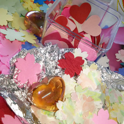 桜ひらり（♡＋四つ葉のクローバーmix）「祝い組」（大小１０００枚以上）キャンディーカラー・クラフトパンチ 4枚目の画像