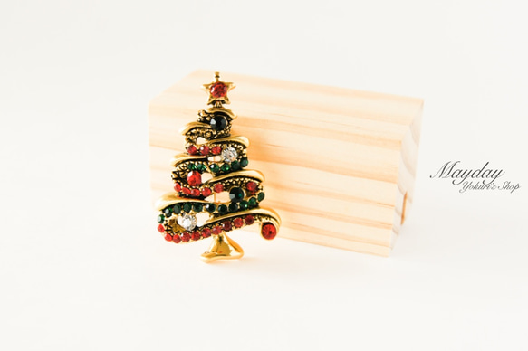 『クラシックなクリスマスツリーのブローチ』アンティーク調 2枚目の画像