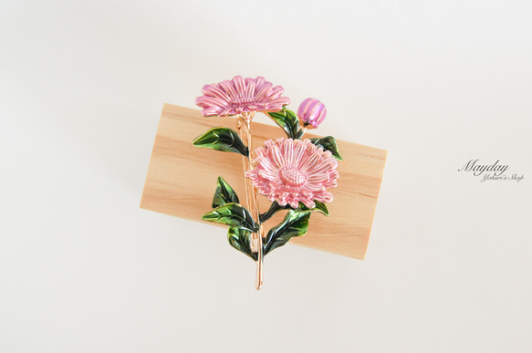 『優雅なブローチシリーズ〜可愛いマーガレットのブローチ』 10枚目の画像