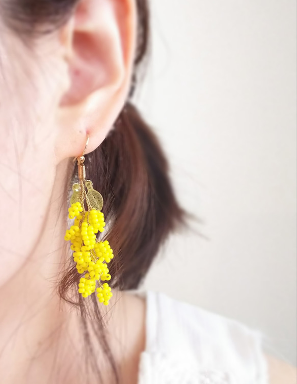 【botanical series】ミモザの耳飾り 2枚目の画像