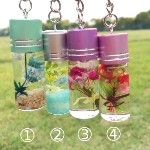 再販 A＊F ミニブーケのハーバリウムキーホルダー☆ ハーバリウム
