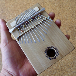 カリンバ(親指ピアノ)　木箱 M 15note 6枚目の画像