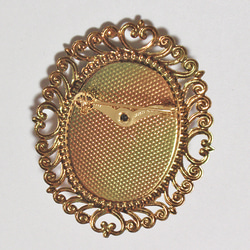 ハンドメイド　ブローチ　だ円　ゴールド大 2枚目の画像