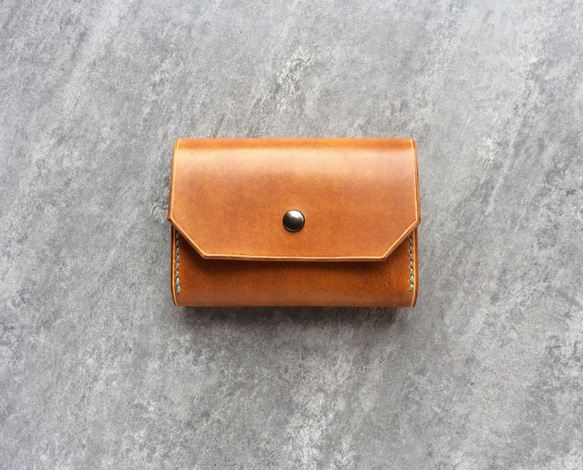 简约黃棕色手工牛皮名片夾 / 零錢包 / leather card wallet 第1張的照片