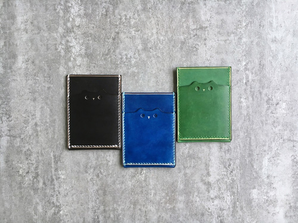 手染手缝貓咪形卡套 / 公交卡套 / 悠游卡套 / 识别证套 藍色 綠色 黑色 第2張的照片
