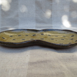ピーナッツ皿（黄土色） 3枚目の画像