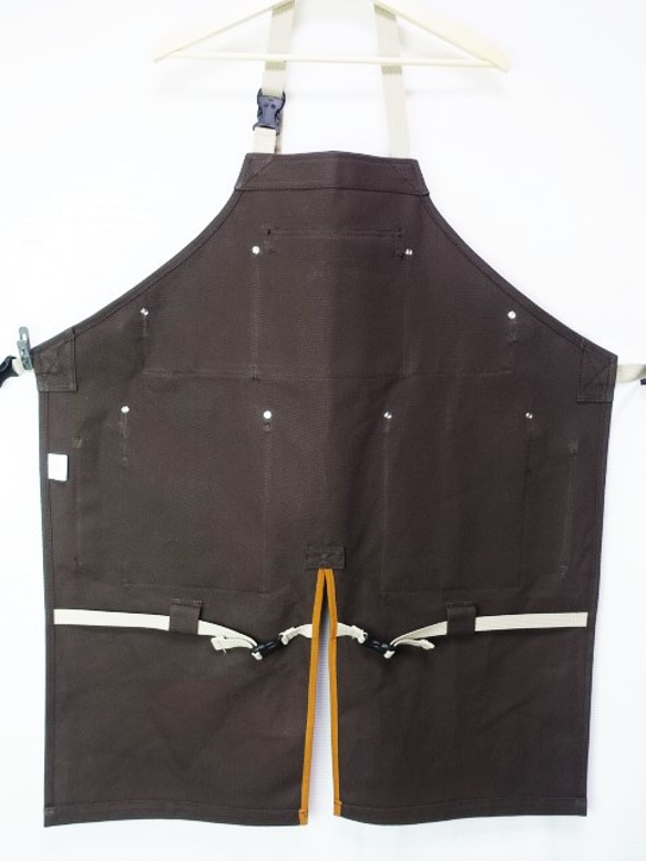 (濃茶×ライトブラウン)帆布エプロン2型・首掛けタイプ　Ｍ・Ｌサイズ 2枚目の画像