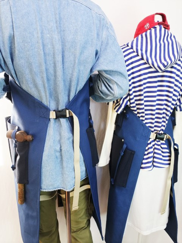 (インディゴブルー×紺)帆布エプロン2型・首掛けタイプ　Ｍ・Ｌサイズ 7枚目の画像