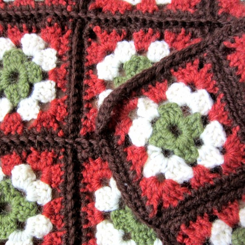 毛糸のパッチワーク、フィンランド その他インテリア雑貨 Misha 通販