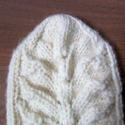 手編み、模様編みミトン、ホワイト 3枚目の画像