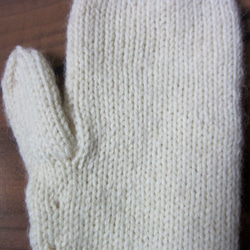 手編み、模様編みミトン、ホワイト 4枚目の画像