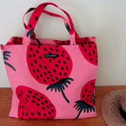 マリメッコ、イチゴのボストンバッグ ボストンバッグ Misha 通販