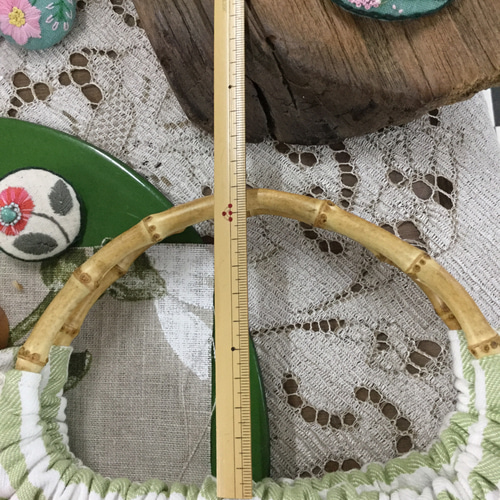 バンブー持ち手手作り布バッグ／刺しゅう その他バッグ Gray bee