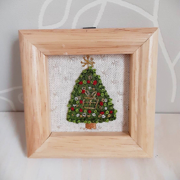 刺繍フレーム☆クリスマスツリー① 壁飾り インテリア雑貨 フォト  