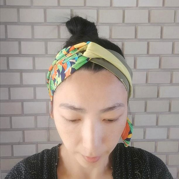 ヴィンテージきもの　ヘアアクセサリー　ひらりと舞う葉っぱのパレット　6way☆まきまきターバン　 1枚目の画像