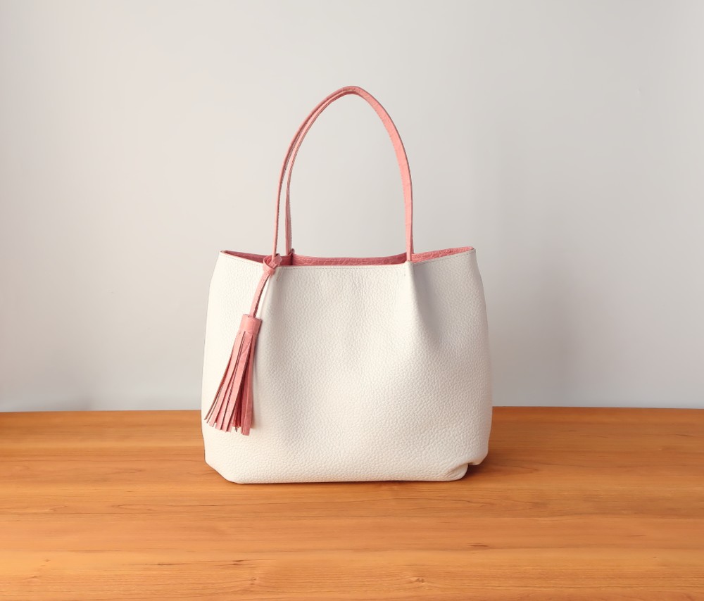 ふんわりタックトート（M)☆彡ホワイト×ピンク・受注製作
