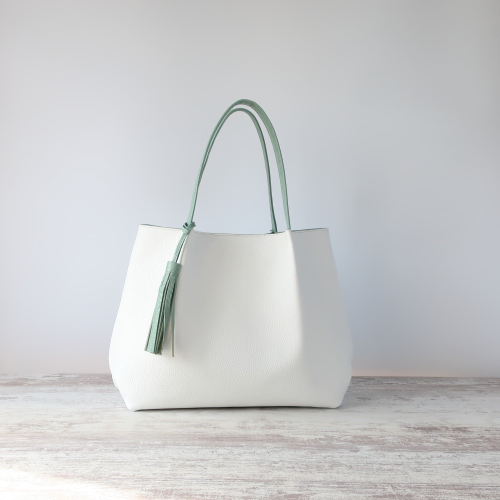 ふんわりタックトート(L)☆彡ホワイト×ミントグリーン・受注製作・Ａ4サイズ 17,550円