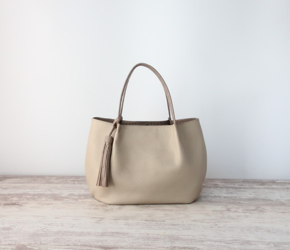 ベージュ トートバッグ 人気品30cm セール】PUレザートートバッグ（トートバッグ）｜STYLEBLOCK