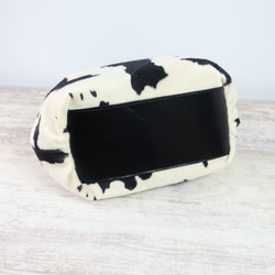 ふんわりタックトート（SS)☆彡アニマルファー×レザー・モノトーン・受注製作・牛柄・軽量 3枚目の画像