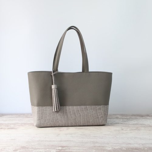 よこ長トートbag（Lサイズ）☆彡グレージュ×グレー・受注製作