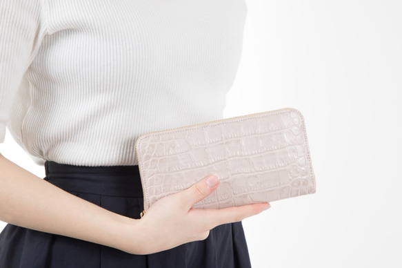 《一番人気！選べる7色》ラウンドファスナー・長財布☆彡大容量・カード12枚収納・クロコダイル型押しレザー・くすみカラー 3枚目の画像