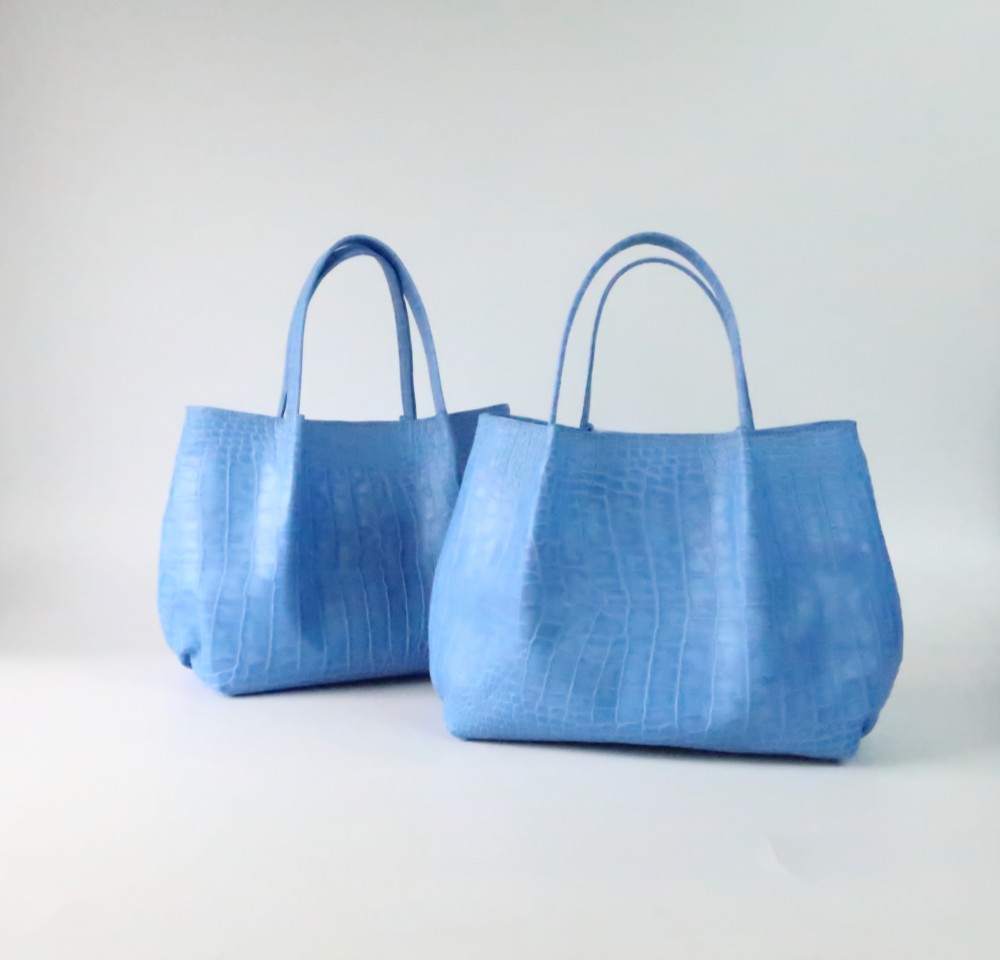 ふんわりタックトート（S)☆彡ライトブルー・受注製作/お色違いも対応可能 12,225円