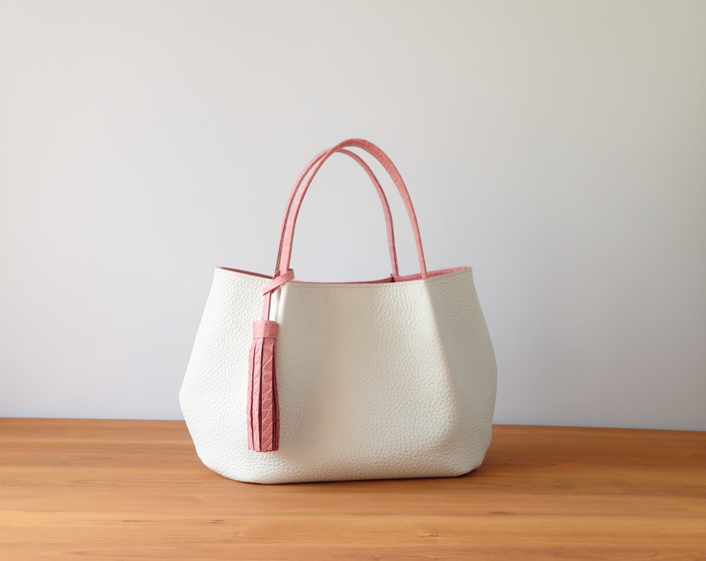 ふんわりタックトート（SS)☆彡ホワイト×ピンク・受注製作