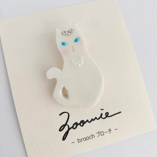 ブローチ／ウエディングキャット(白ネコレディ) ブローチ zoomie 通販