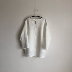 シンプルリネンラグランプルオーバーシャツ　オフホワイト 2枚目の画像