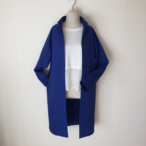 ちいさい襟のハンサムコート　コットンツイル　一枚仕立て　ラグラン袖 ブルー 1枚目の画像