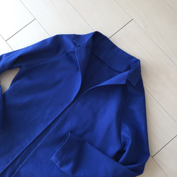 ちいさい襟のハンサムコート　コットンツイル　一枚仕立て　ラグラン袖 ブルー 4枚目の画像